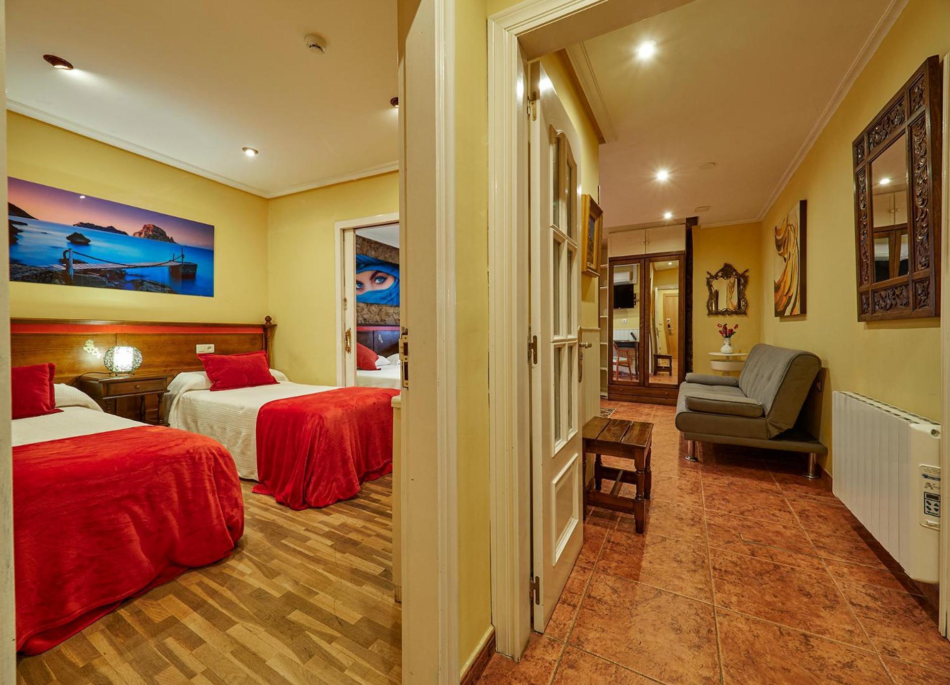 Don Pedro Hotell Avilés Exteriör bild