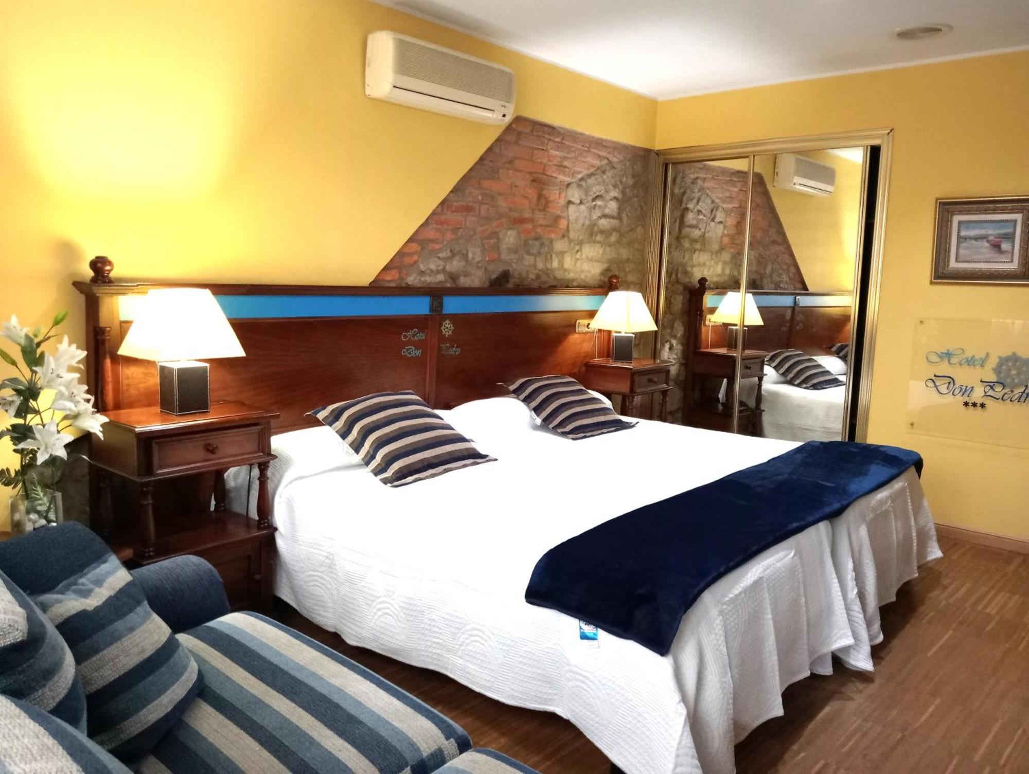 Don Pedro Hotell Avilés Exteriör bild